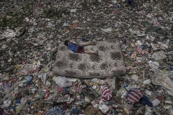Medio ambiente, "Viviendo entre lo abandonado", Mario Cruz
