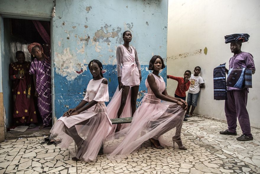 Portraits, Singles, 1st Prize, "Dakar Fashion" By Finbarr O'reilly