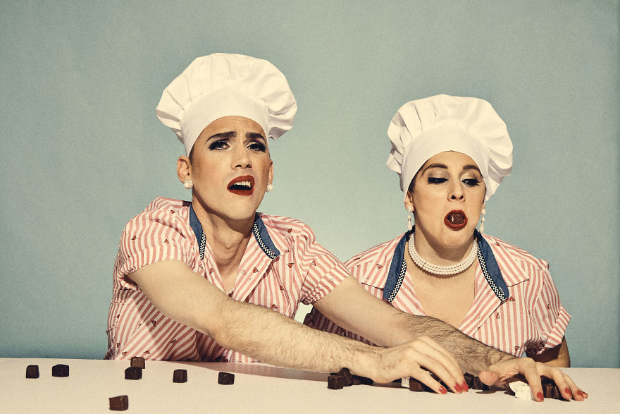 (Sneak Peek) "The Straight Man" Comedy Troupe Gender Bends Classic Comedy Icons (Sneak Peek) "The Straight Man" Comedy Troupe Gender Bends Classic Comedy Icons