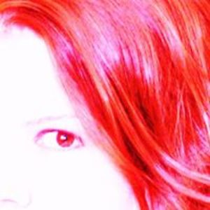 mollywolly1980 avatar