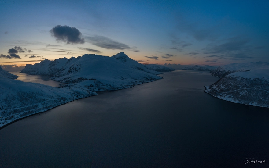 I-photographed-the-beauty-of-Tromso-in-3-days-and-3-nights-5cd7b1bb336a5__880.webp
