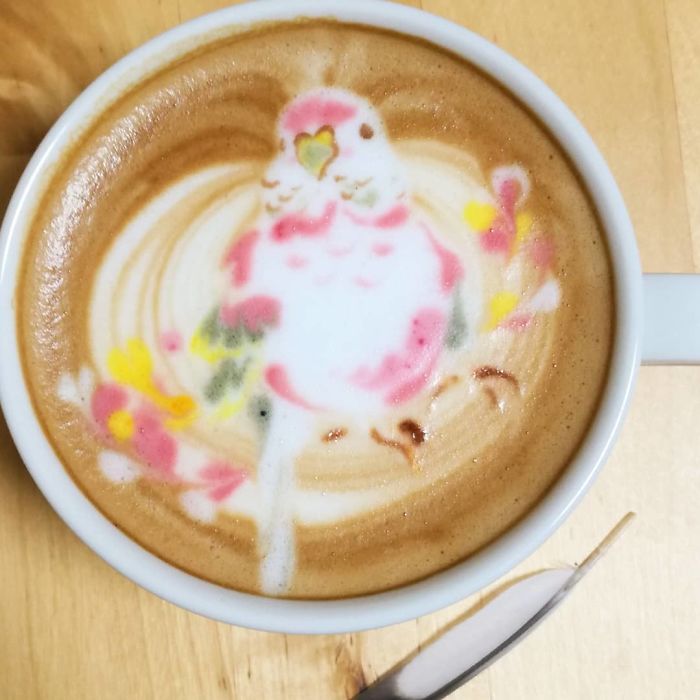 Japanese Uses His Passion For Birds And Creates Incredible Designs In Coffee