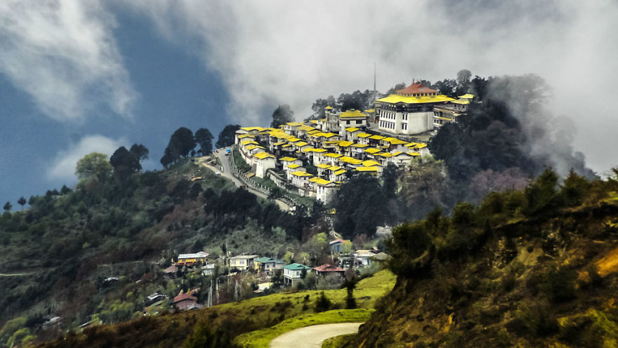 "Tawang – The Magical Mountain Of Arunachal Pradesh"
it Is Famous For Its 400-Year-Old Monastery. This Monastery Is One Of The Biggest Buddhist Monasteries To Be Found In India