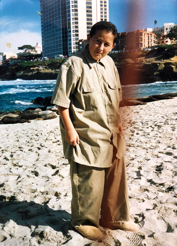 Uggs On The Beach, Check. Size 60 Khaki Dickies With Matching 2XL Khaki Shirt, Also Check. I Was The King Of 7th Grade