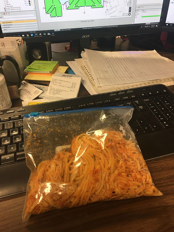 Wife Doesn’t Trust Me With Our Tupperware Anymore. Spaghetti Lunch In Ziploc