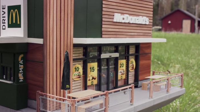 McDonalds Opens A Tiny Restaurant For Bees