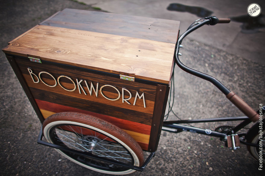 Art + Books + Bicycle = Bookworm
bike Library For "Oleśnica Bajk Stajl" Made By Sebastian Paszkiewiecz (Rgg.bike)