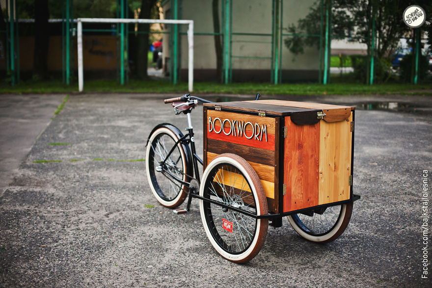 Art + Books + Bicycle = Bookworm
bike Library For "Oleśnica Bajk Stajl" Made By Sebastian Paszkiewiecz (Rgg.bike)