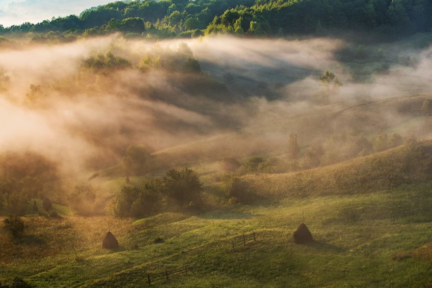 I Photographed The Romanian Countryside