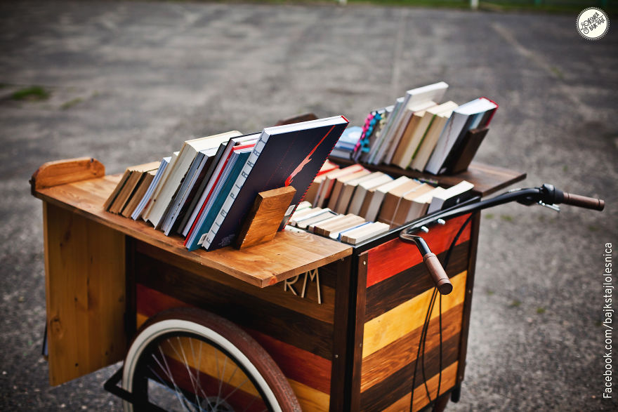 Art + Books + Bicycle = Bookworm
bike Library For "Oleśnica Bajk Stajl" Made By Sebastian Paszkiewiecz (Rgg.bike)