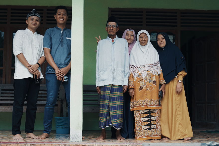 20 Photo Of "Mider" , Javanese Tradition Of Celebrating Happy Eid In Indonesia 20 Photo Of "Mider" , Javanese Tradition Of Celebrating Happy Eid In Indonesia