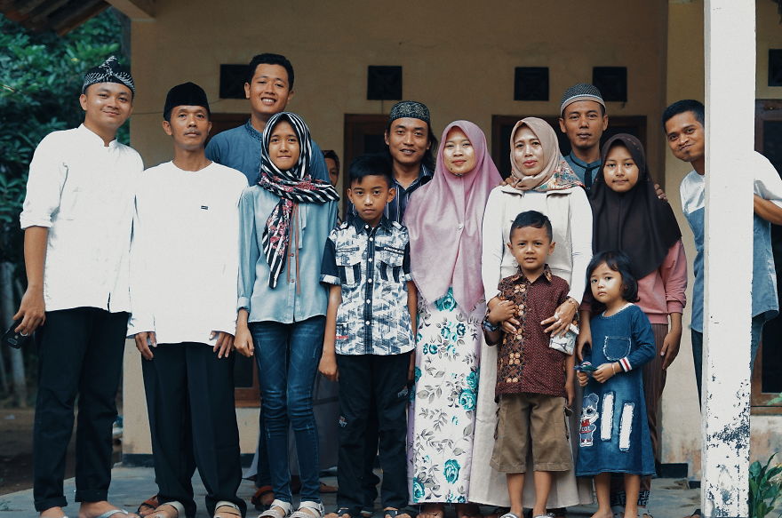 20 Photo Of "Mider" , Javanese Tradition Of Celebrating Happy Eid In Indonesia 20 Photo Of "Mider" , Javanese Tradition Of Celebrating Happy Eid In Indonesia