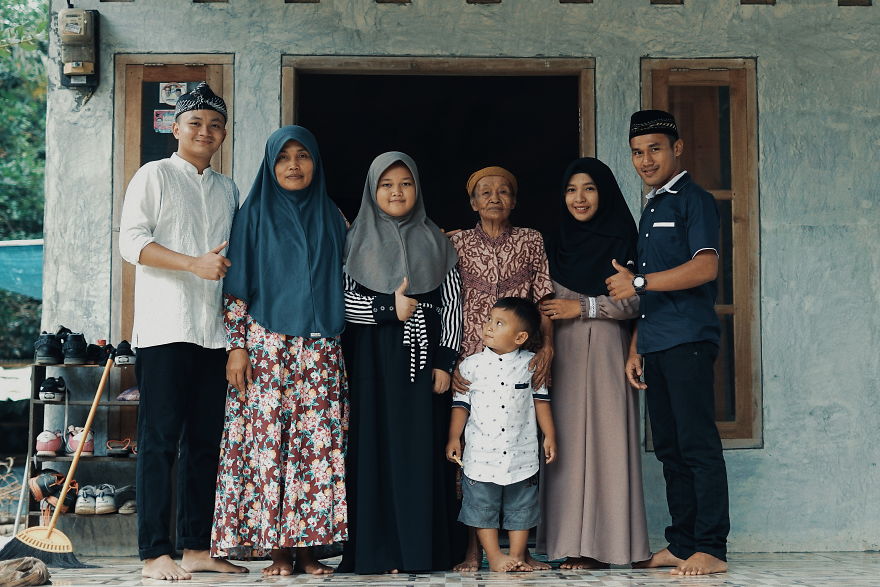 20 Photo Of "Mider" , Javanese Tradition Of Celebrating Happy Eid In Indonesia 20 Photo Of "Mider" , Javanese Tradition Of Celebrating Happy Eid In Indonesia