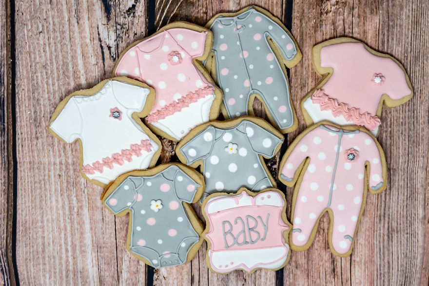 Autistic Artist Begins Decorating Cookies To Raise Awareness For Autism