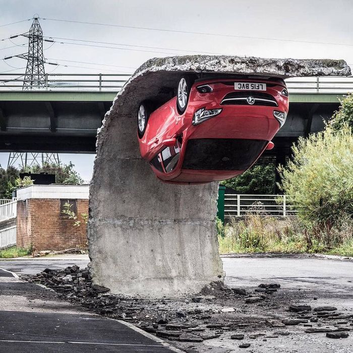 24 Pics Of Reality-Defying Buildings By Alex Chinneck