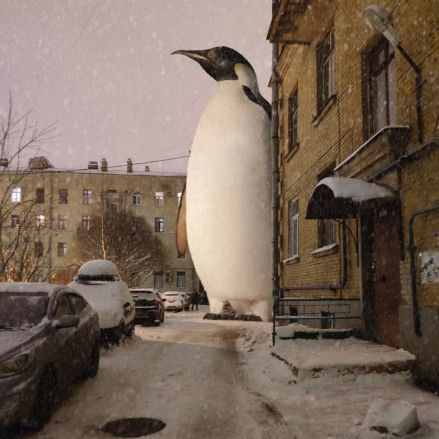 Russian Artist Has Populated The City Of St. Petersburg With "Fantastic Creatures" And The Result Is Impressive
