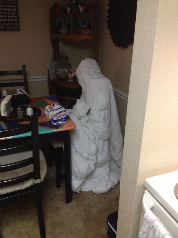 My Wife Tossed A Comforter On A Chair To Dry, I Nearly Had A Heart Attack