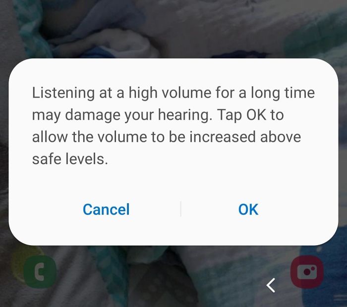 This Warning Every Time You Turn Up The Volume On Samsung