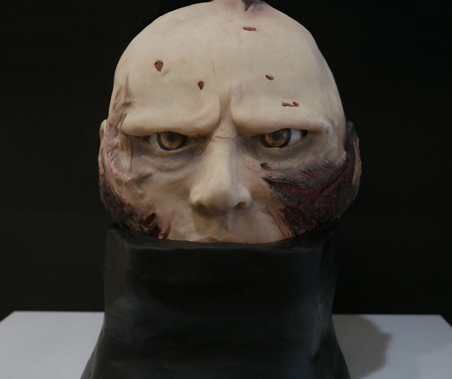 Realistic Darth Vader Cake