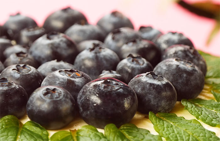 Incredibly Easy Blueberry Cake