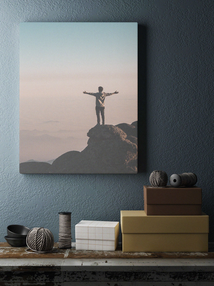Home Office Makeover &ndash; How Canvas Prints Can Lead To Entrepreneurial Success