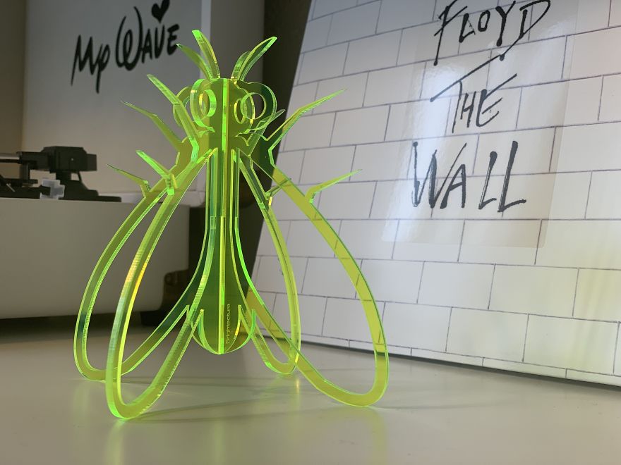 Unique Neon Laser Cut Sculptures For Your Home.