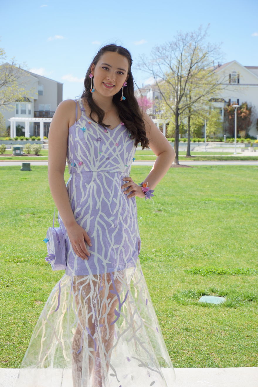 Teen's Handmade Duct Tape Prom Dress Makes Final Five