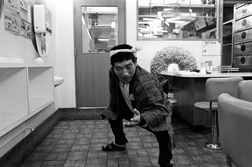 Jakuza Greeting, Mr. Donuts, 1979