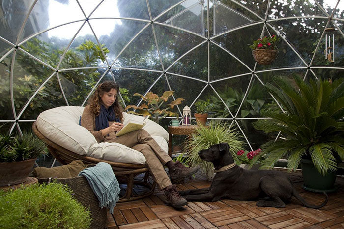 Amazon Is Now Selling An Igloo You Can Build In Your Backyard