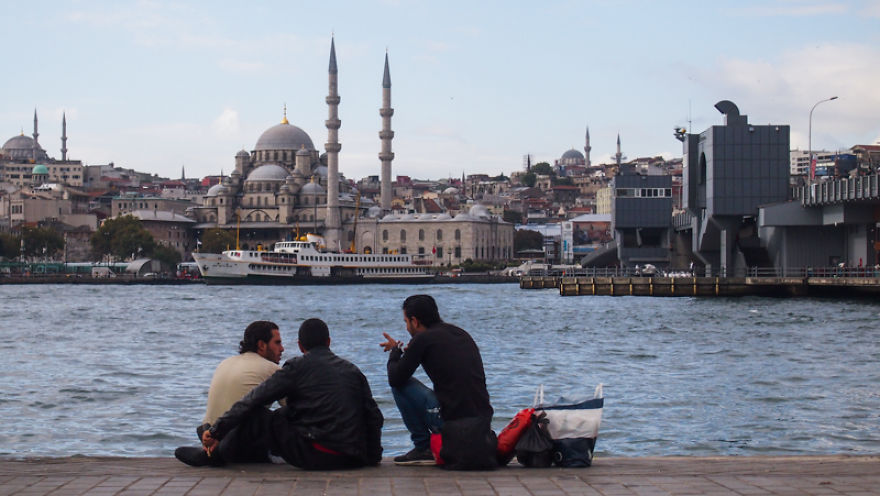 Turkish Street Photography By G&ouml;rkem Keser