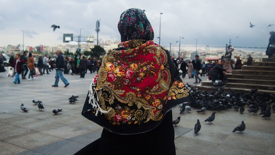 Turkish Street Photography By G&ouml;rkem Keser