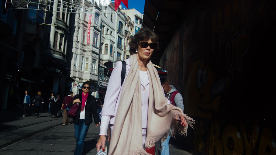 Turkish Street Photography By G&ouml;rkem Keser