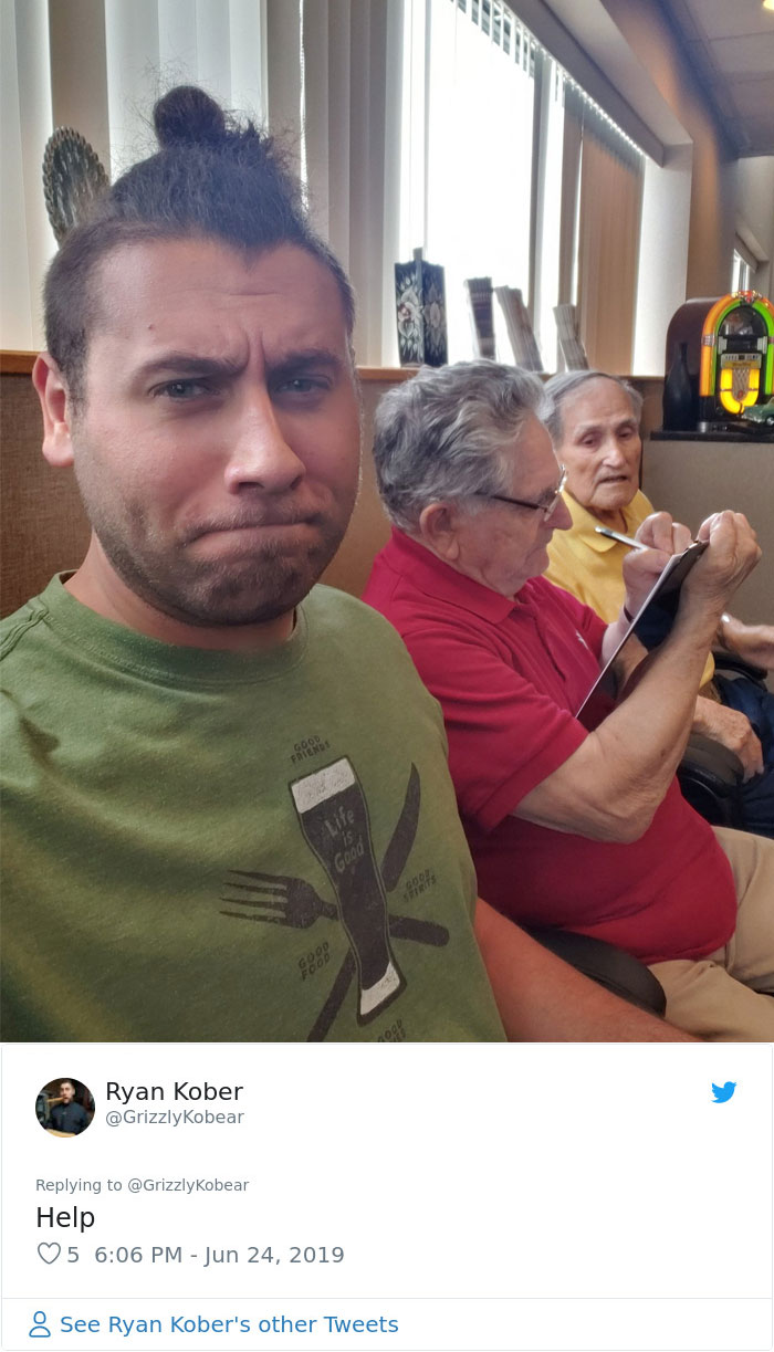 Guy Takes His Grandpa And Uncle To Get Their Hearing Aids Done, Tweets Hilarious Adventures On The Way