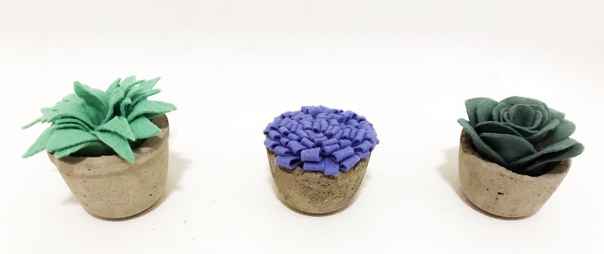 I Started Making Flowers Out Of Felt Because My Pets Always Eat And/Or Destroy Real Ones I Started Making Flowers Out Of Felt Because My Pets Always Eat And/Or Destroy Real Ones