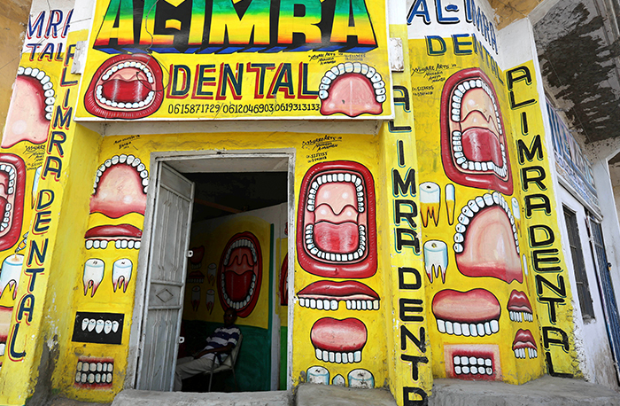 Low Literacy Rates In Somalia Means People Have To ‘See’ What They Buy So Storefronts Have Amazing Murals (15 Pics)