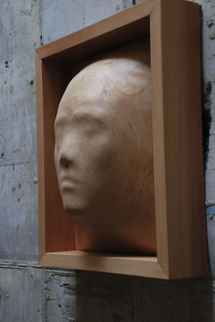 These Amazing Wood Sculptures Look Like There Are Figures Trapped Inside