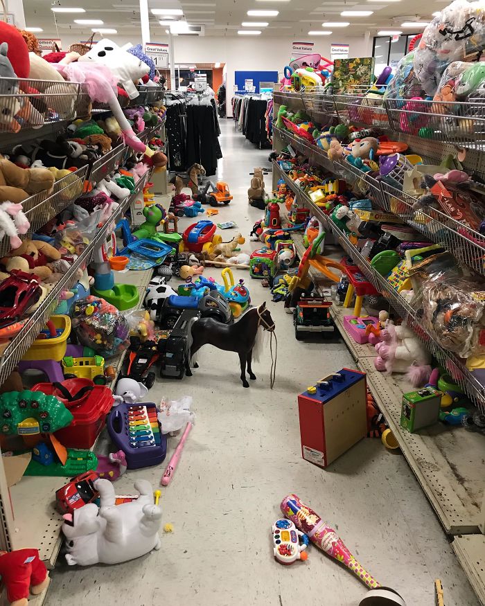 When Parents Allow Their Kids To Make Messes In Stores Like This
