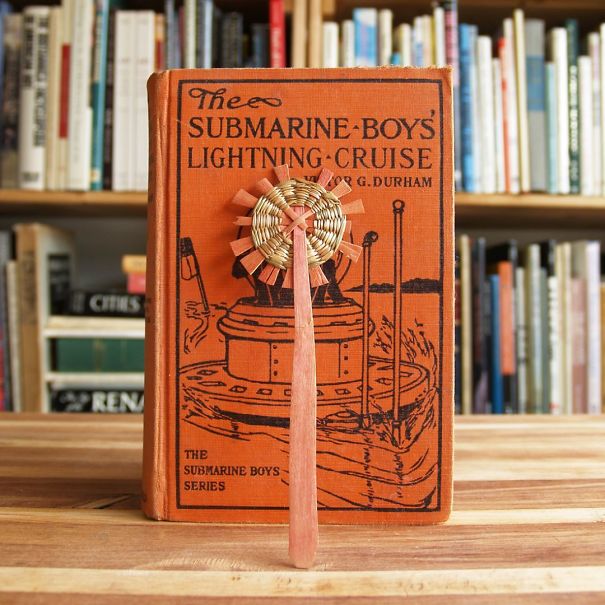 Homemade Bookmark. Found In "The Submarine Boys' Lightning Cruise" By Victor Durham. Published By Saalfield, 1910
