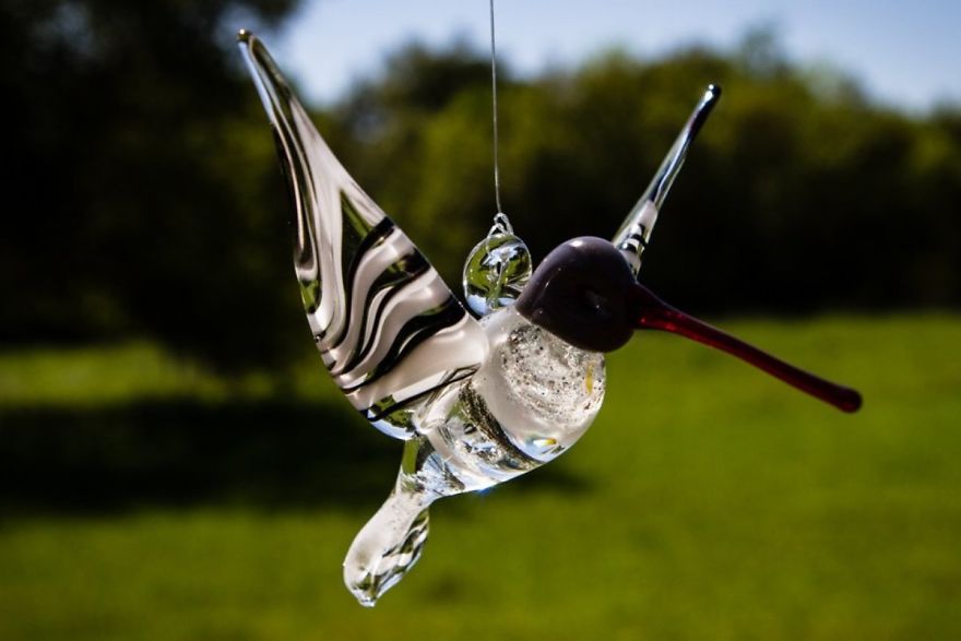Glass Hummingbirds With Cremation Ashes Glass Hummingbirds With Cremation Ashes