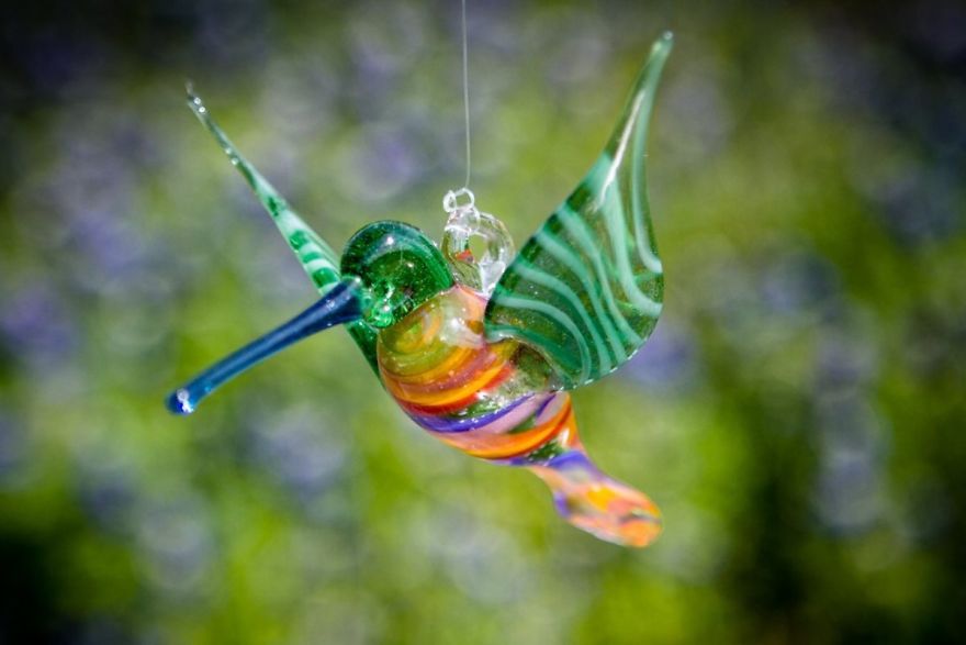 Glass Hummingbirds With Cremation Ashes Glass Hummingbirds With Cremation Ashes