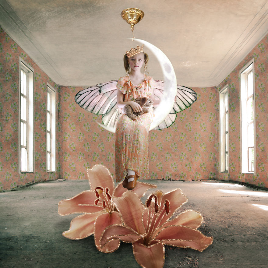 Wallflower : A Series Of Composite Images I Created To Explore Perceptions Of Self.