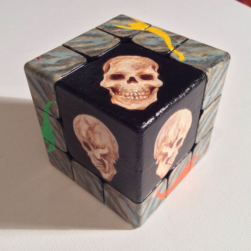 I Gave Up Canvas, Now I Paint On Rubik's Cubes.
