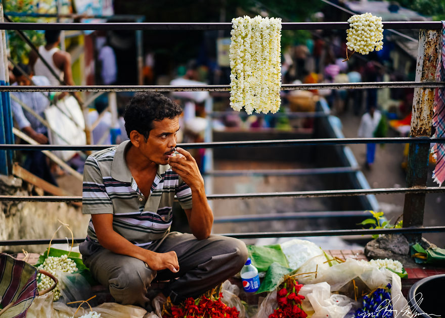 I Spent A Morning At The Largest Flower Market In South Asia