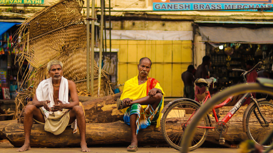 This Is How The Chariots Of Gods Are Being Made