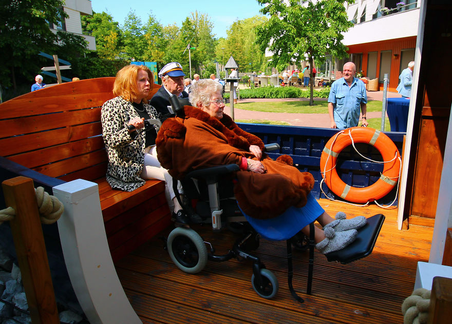We Made An Interactive Boat In The Garden Of A Home For People With Dementia