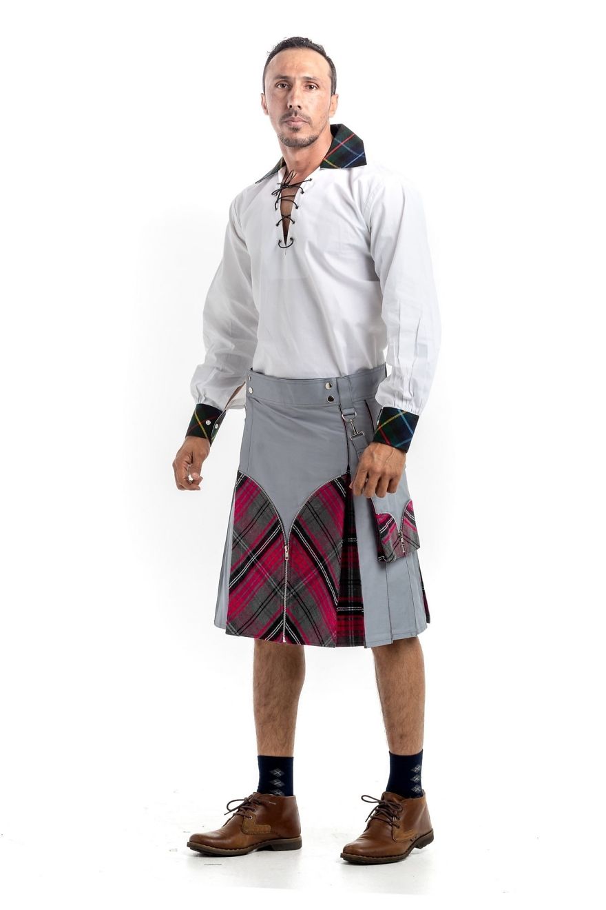What To Wear Under A Kilt