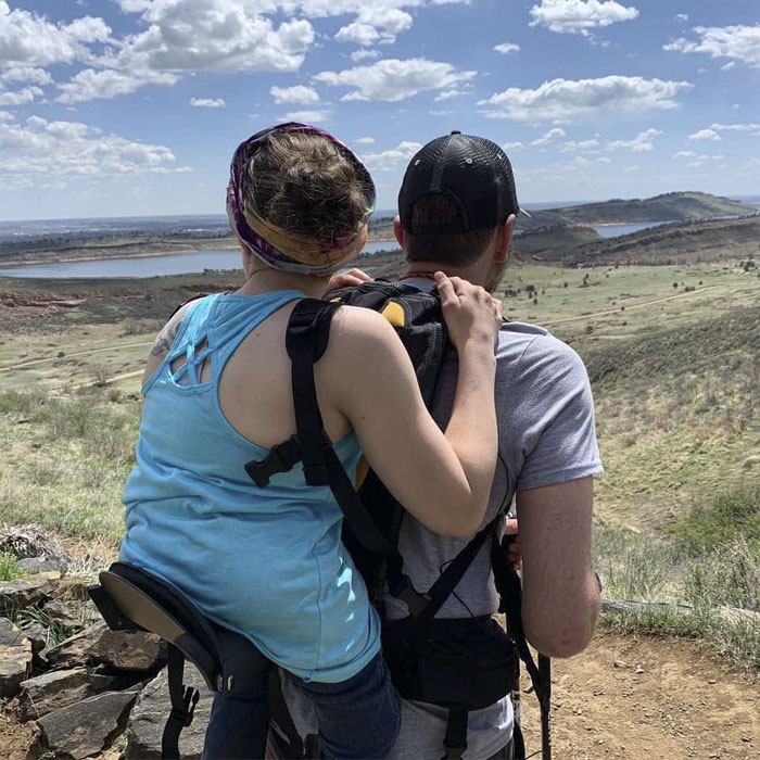 Woman Who Cannot Walk Forms A Duo With A Blind Man So They Could Go Hiking Together: 'He's The Legs, I'm The Eyes'