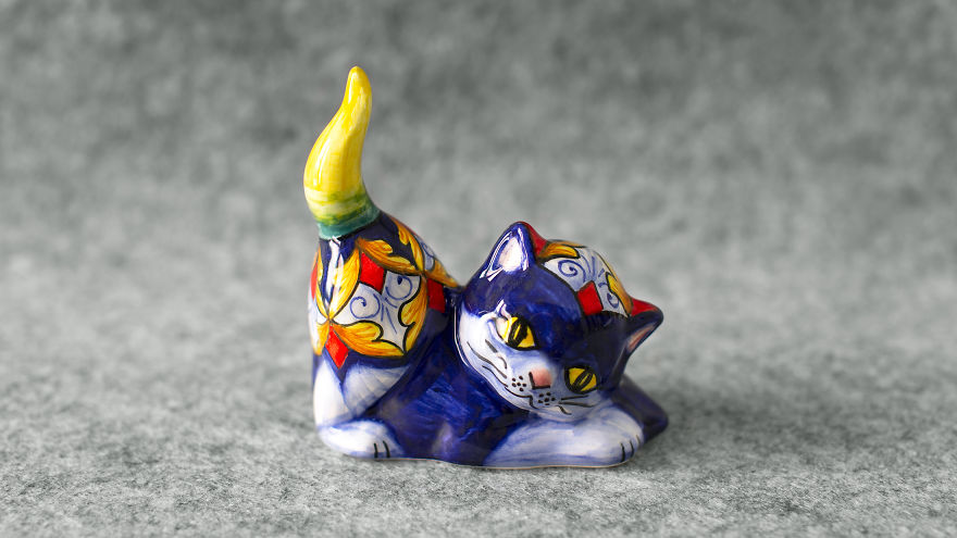 Handmade Ceramic Long Tail Cat