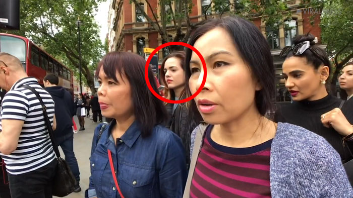 Tourist Gets Pickpocketed In London, Realises She Filmed The Female Gang Doing It