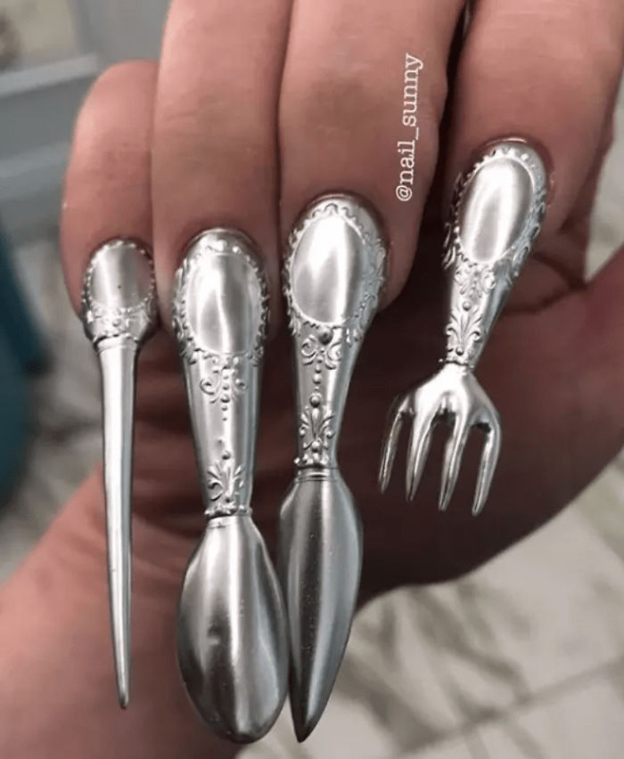 Cutlery Nails